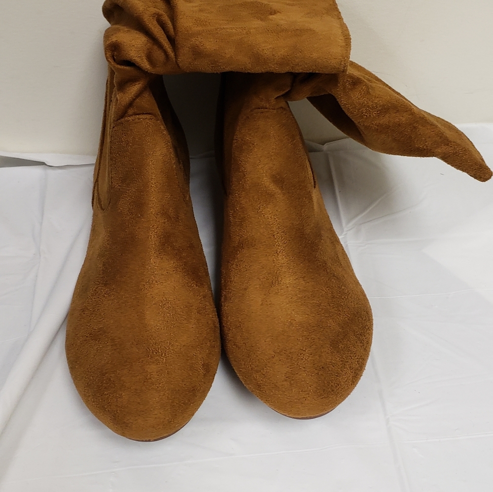 Tan boots